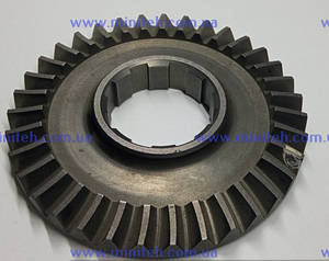 Шестерня ведуча коніч.(35, косий зуб) IZ 105/135