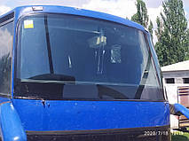 Производство и замена лобового верхнего стекла триплекс на автобусе Setra S328DT в Никополе (Украина). 4