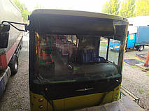 Производство и замена лобового стекла триплекс на автобусе Vest Center H на шасси Volvo B7RLE 4x2 в Никополе (Украина). 2