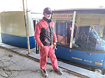 Производство и замена лобового стекла триплекс на автобусе Ikarus 260.50 в Никополе (Украина). 2