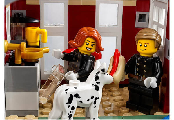 Lego creator hotsell expert 10263