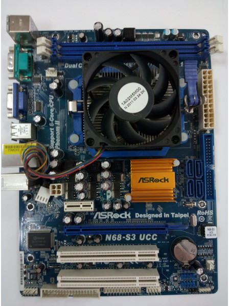 4ьох ЯДЕРНИЙ КОМПЛЕКТ AMD - Плата sAM3 N68-S3 UCC на DDR3 + Процесор Athlon X4 640 ( 4 ЯДРА по 3 Ghz КОЖНЕ )