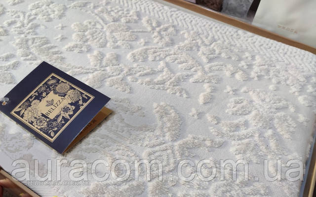 bezhevaya-mahrovaya-prostyn