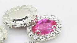 Камінь в сріблястій оправі 2*1,5 см яскраво-рожевий