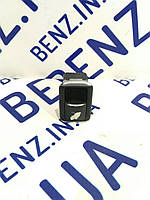 Кнопка открытия крышки багажника Mercedes W212, W204, C218 A2129059200