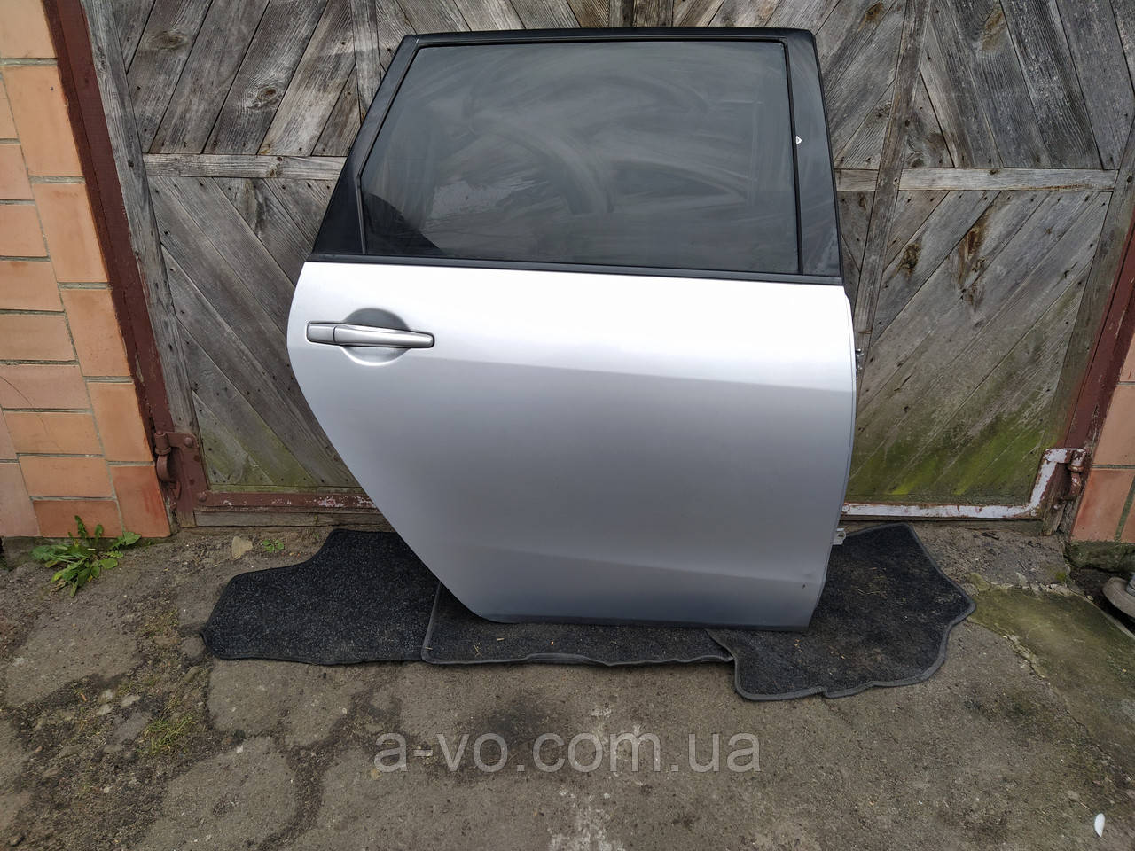 Двері задні права для Mitsubishi Grandis, 2003-2011, фото 1