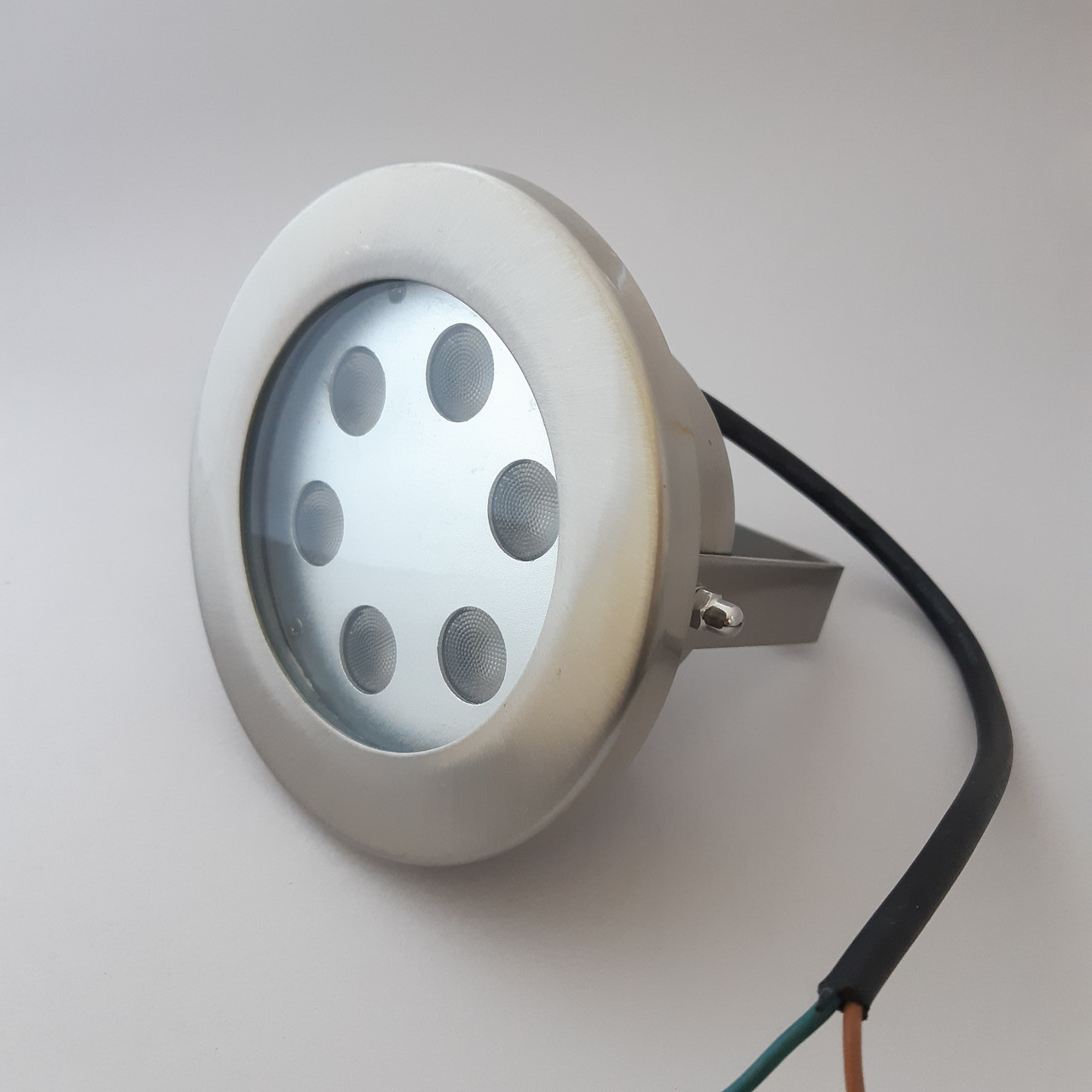 Світильник для фонтану RGB 18Вт (6 х 3 Вт) 24В IP68 змінного струму