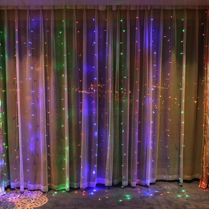 Светодиодная гирлянда штора на окно LED 156 лампочек с коннектором: размер 200х200см (3 цвета в ассортименте) - фото 1 - id-p848022187