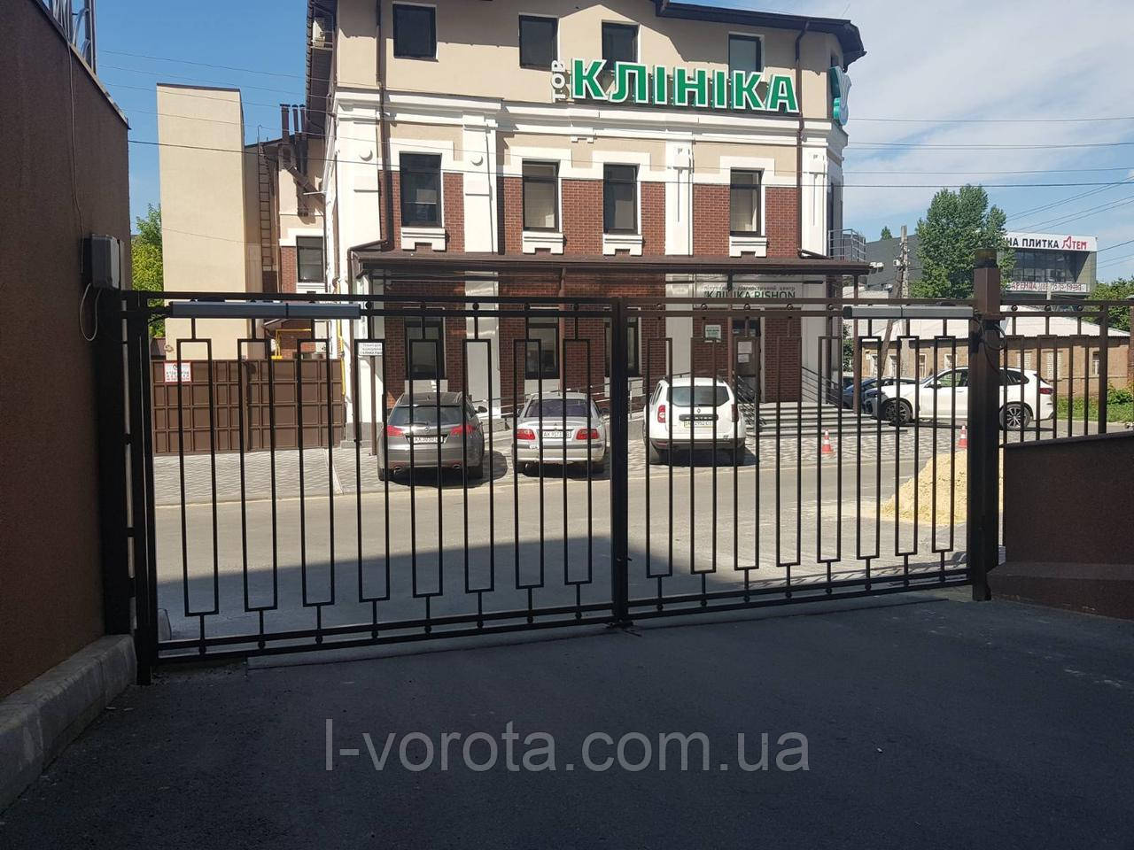 Розсувні ворота (дизайн решітка) ш5100, в2200