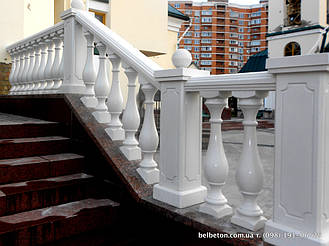 Вы можете купить у нас балюстраду, после монтажа, которой не требуется  дополнительная покраски и обработка. Наши изделия, идеально подходят для разных климатических условий, материал обладает равномерной текстурой, высокой прочностью и плотность.