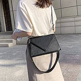 Жіноча класична сумка через плече крос-боді на ремені чорна, фото 5
