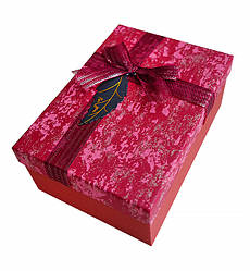 Подарункова коробка "Burgundy", 22 * 15.5 * 9 см., Польща, матеріал - картон високої якості
