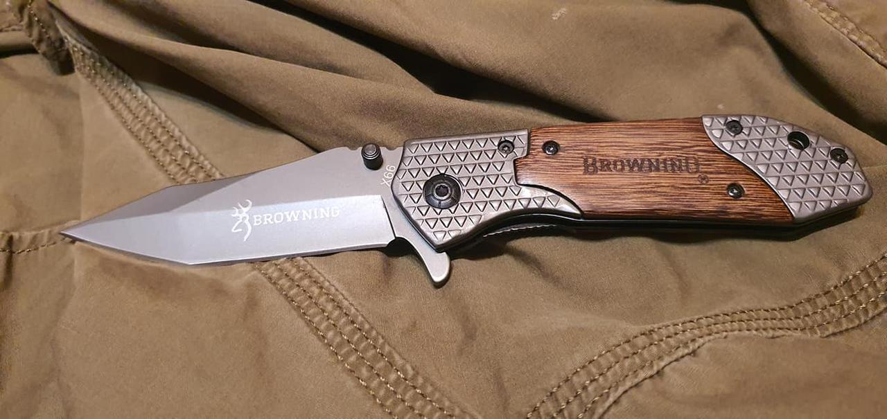Складний мисливський ніж Browning 2108 репліка з дерев'яними накладками