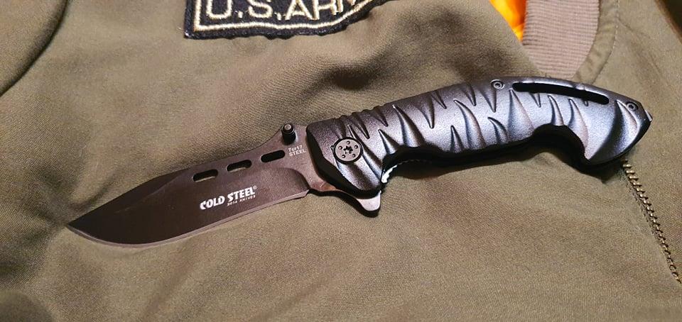 Мисливський складний ніж Cold Steel 2622 репліка в чорному кольорі