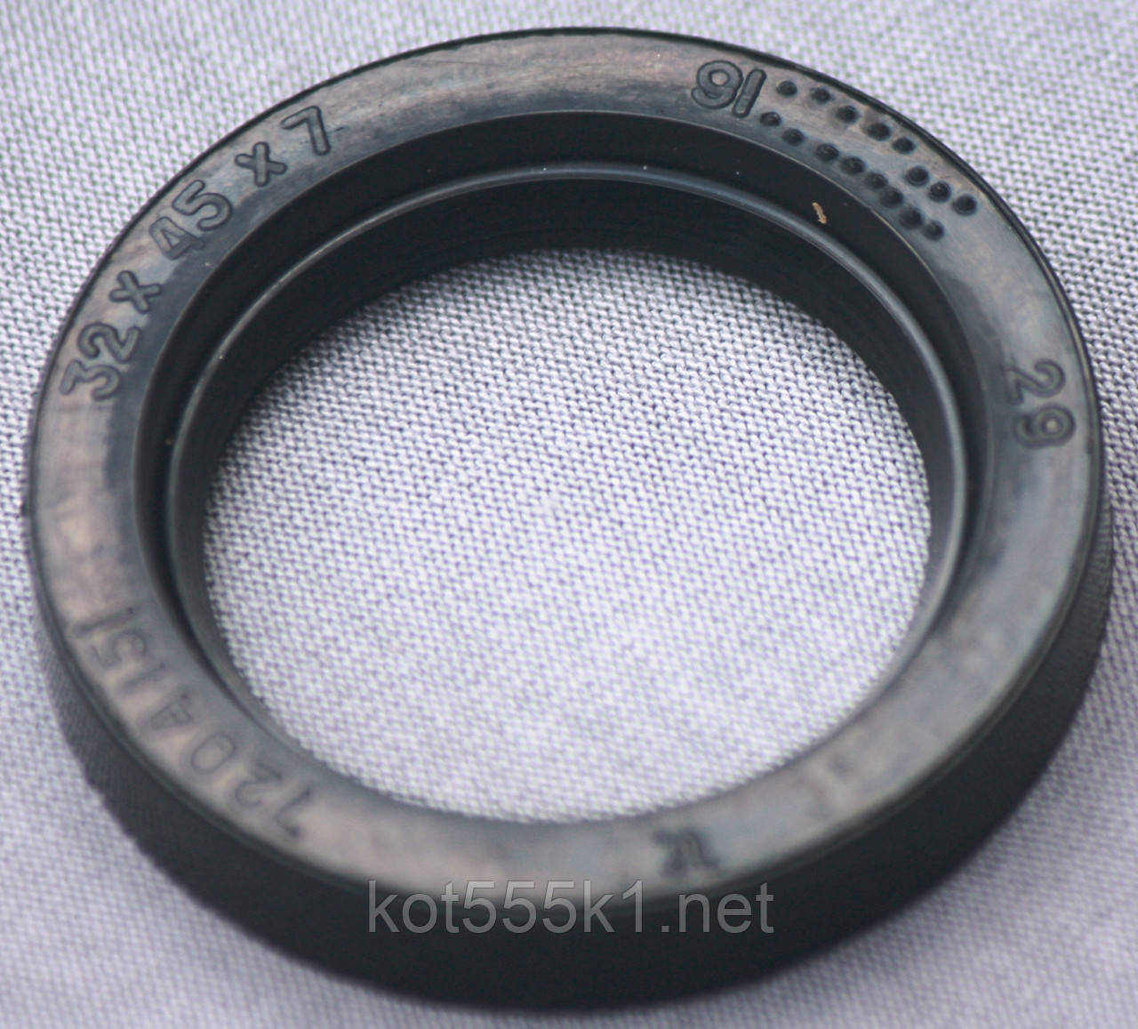 Сальник 32*45 Днепр Мт