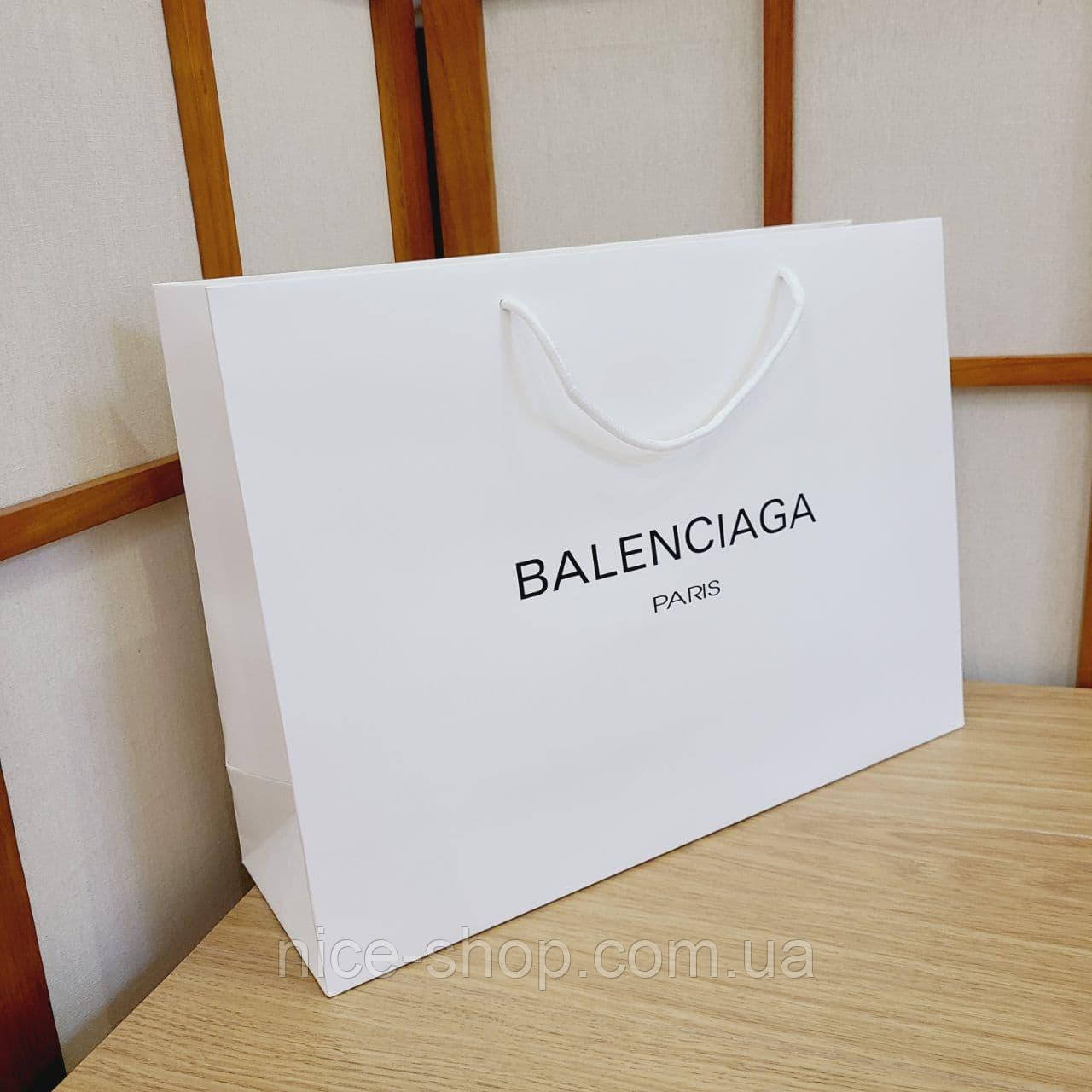 Grey balenciaga box best sale
