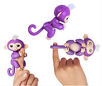 Интерактивная обезьянка fingerlings happy monkey разных цветов