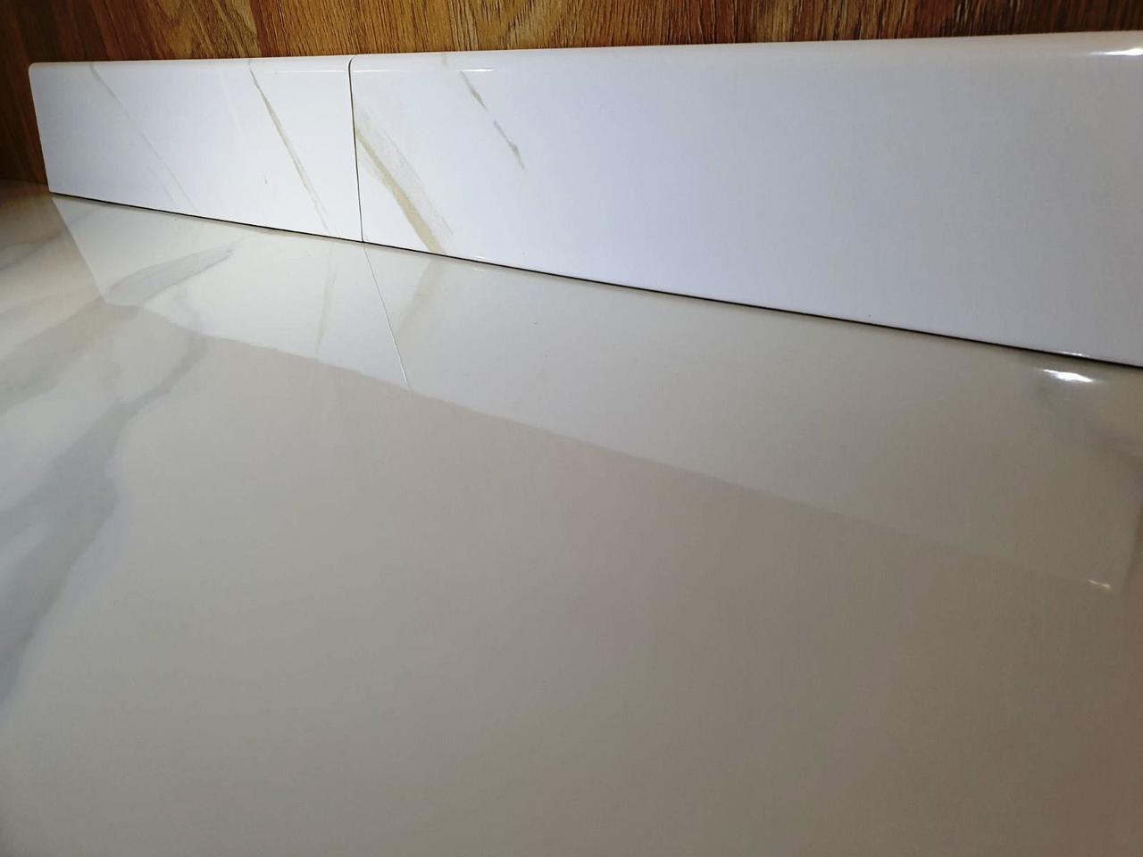 Плінтус керамічний для облицювання між підлогю та стіною 100х400мм Calacatta Gold - фото 7 - id-p1318931595