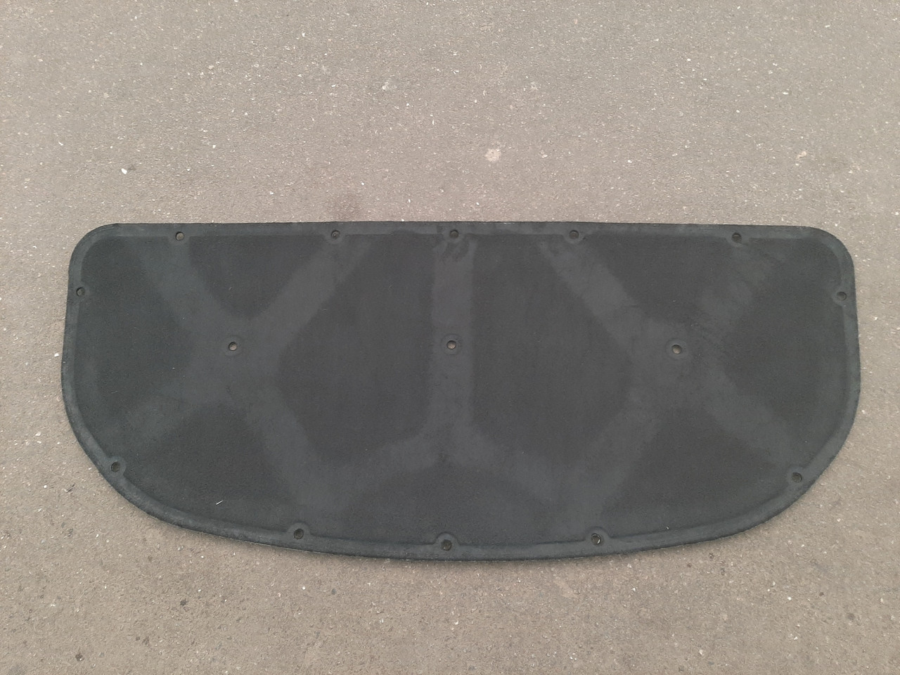 Утеплювач капота Ваз 2190 Лада Гранта. Завод Свибрань., фото 1