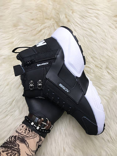 Nike acrnm huarache 2025
