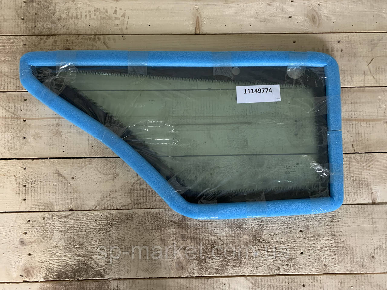 Скло дверей, праве Volvo BL71 11149774 Вольво, фото 1