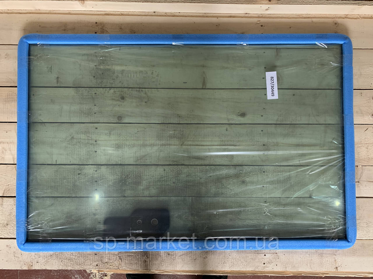 Скло задньої кабіни 3CX 827/30449 до 1999 р. Скло заднє Екскаватора-навантажувача JCB 3CX, 4CX, фото 1