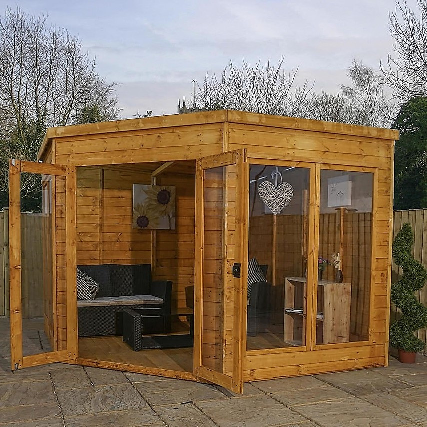 Альтанка дерев'яна закрита засклена 2,8х2,7 від виробника