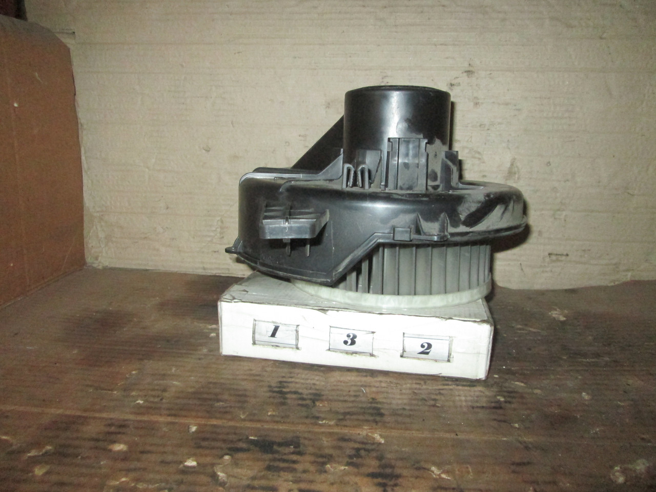 No132 Б/у вентилятор салона 6Q1819015C для VW Polo Skoda Fabia 2002-2009, фото 1