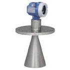 Радарний рівеньмер для безперервного вимірювання рівня рідин Micropilot M FMR230