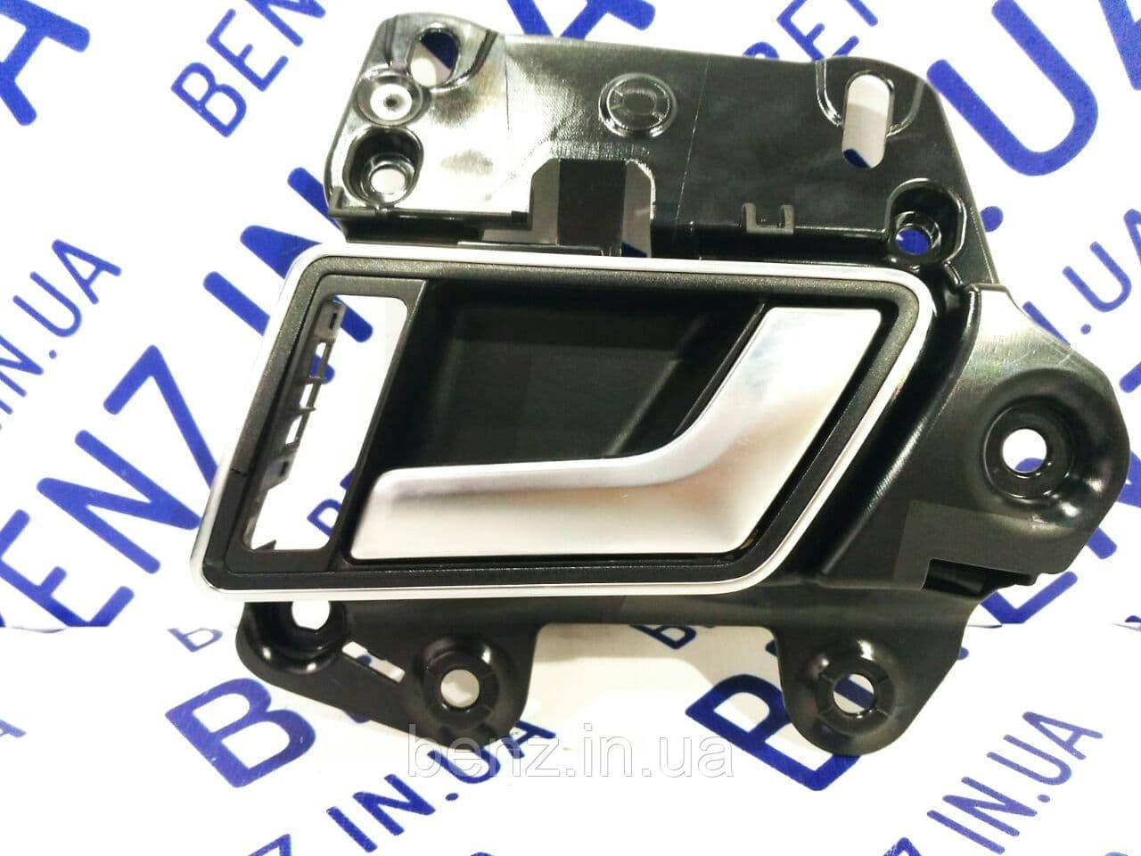Ручка передньої правої двері Mercedes W212, S212 A2127600261, A2127600861