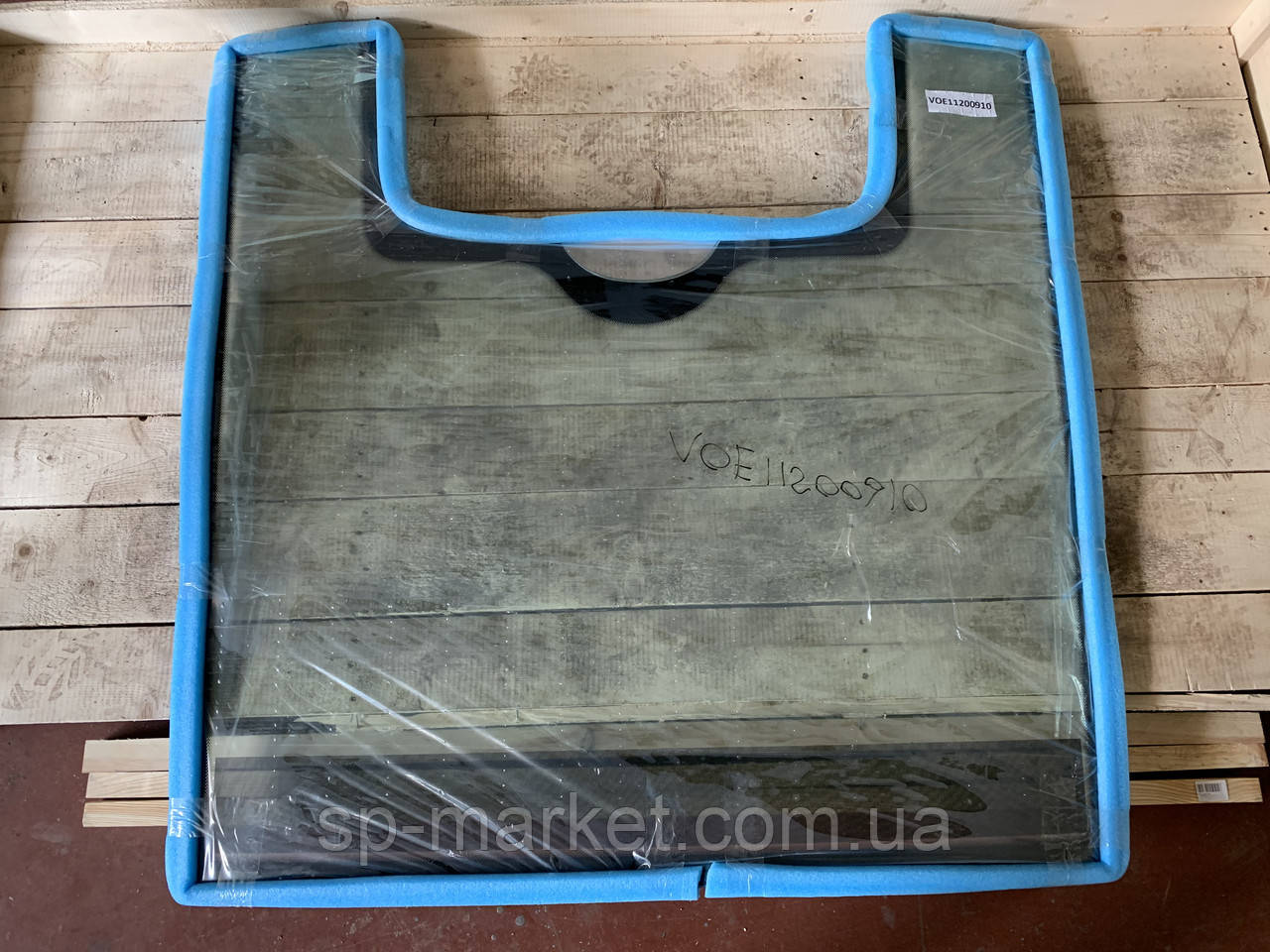 Скло лобове Volvo BL71 11200910