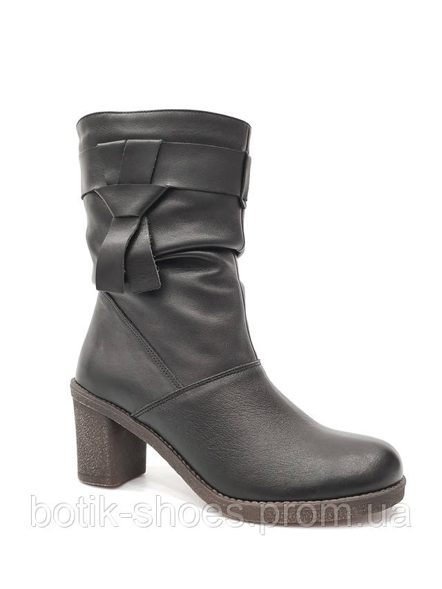 Зимові чоботи жіночі шкіряні Kordel 4308 чорні