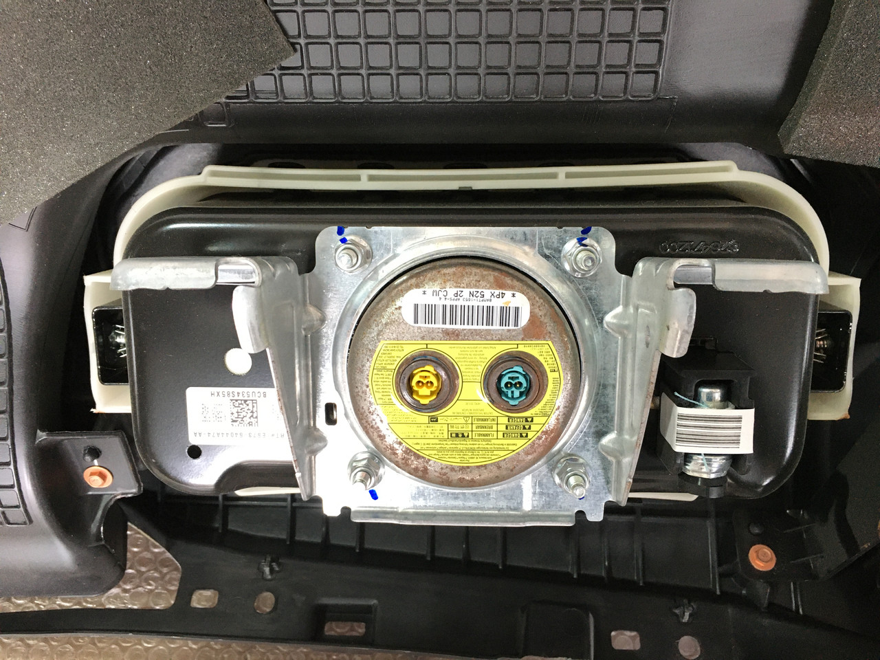 Подушка безпеки airbag пасажирська (в торпедо) Ford Fusion USA 2013 — 2016 ES7Z-54044A74-A