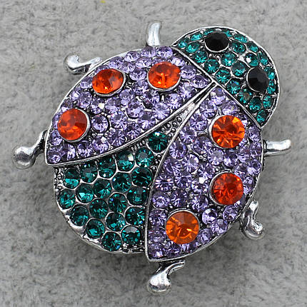 Брошка Коробка сріблястого кольору інкрустована різнобарвними стразами розмір виробу 3,5 х 3,5 см, фото 2