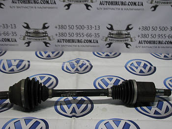 Передня ліва напівось Volkswagen Passat B7 USA (561407271)