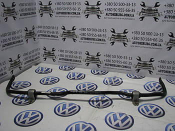 Передній стабілізатор Volkswagen Passat B7 USA (561411303)