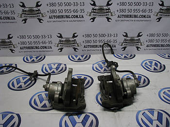 Передній гальмівний супорт Volkswagen Passat B7 USA