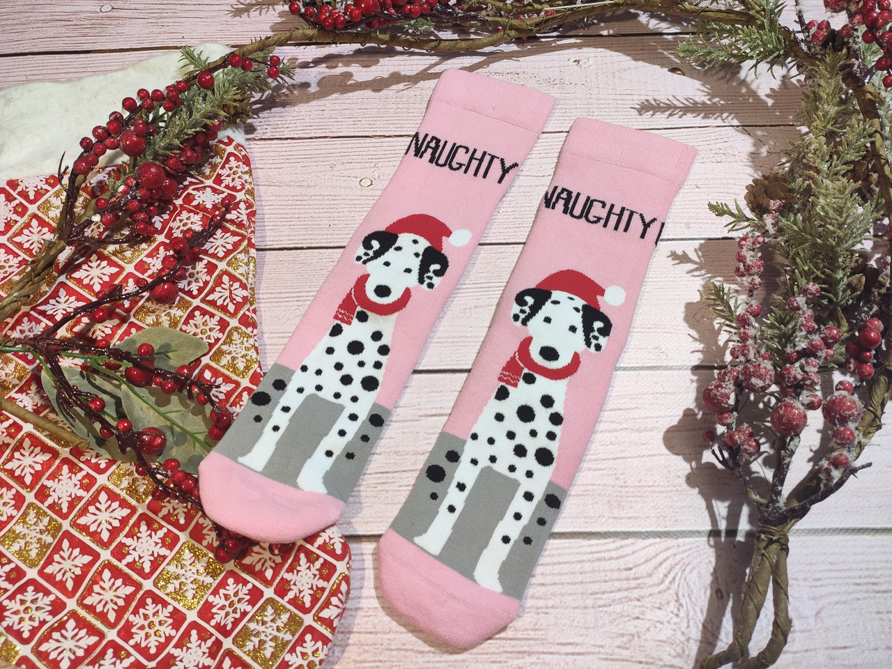 🎄 Новорічні рожеві шкарпетки з далматинцями NAUGHTY 36-41 розмір LEONORA