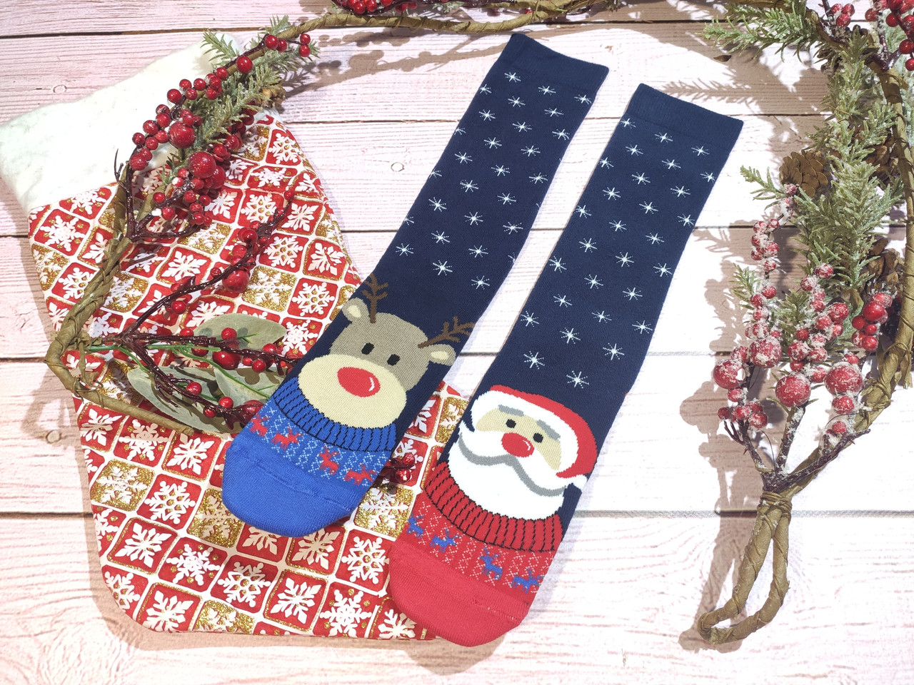 🎄 Червоні новорічні шкарпетки з Дідом Морозом MERRY CHRISTMAS 36-41 розмір Золото