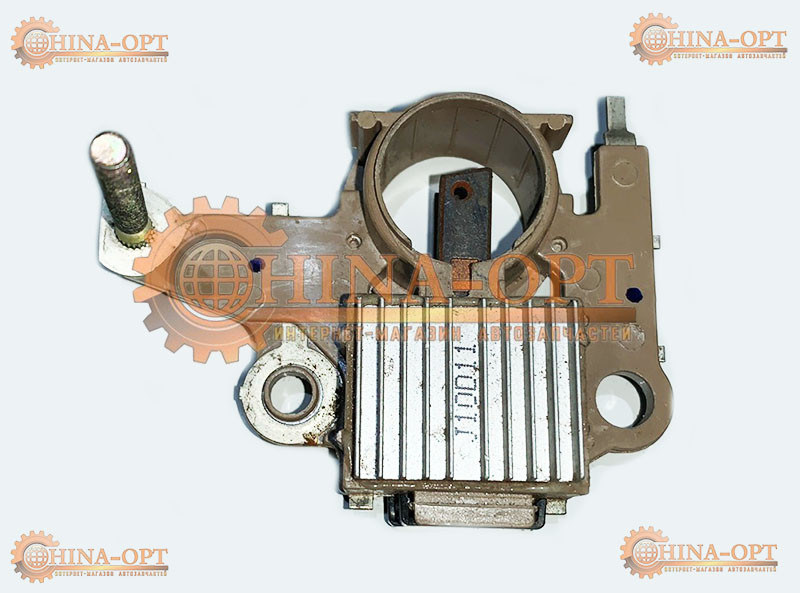 Реле регулятор генератора (шоколадка, + щетки) Чери Заз Форза Седан ...