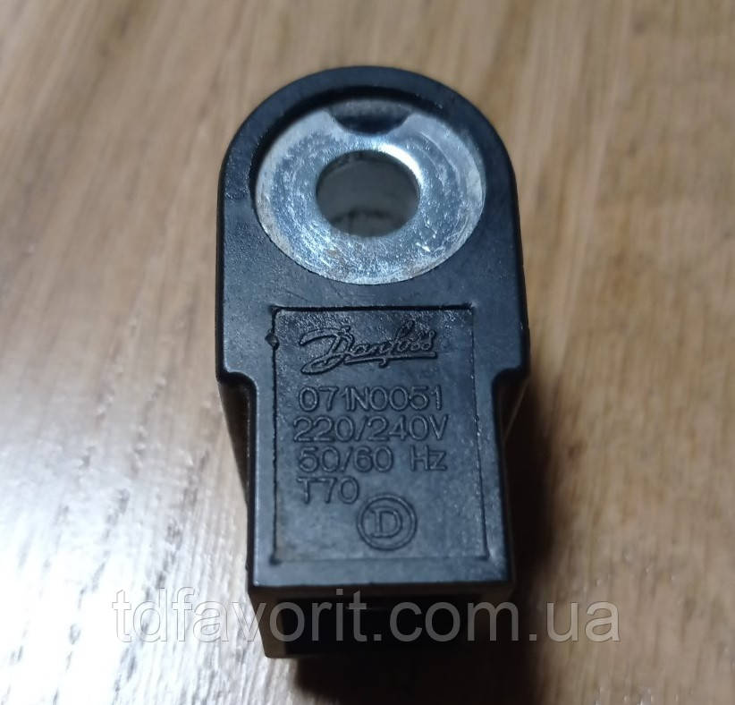 Котушка паливного насоса DANFOSS 071N0051