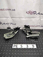 PE0539 PE0539 петля капота L Toyota Lexus ES 7 18-20 26-02-06