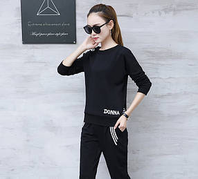 Стильний спортивний костюм Donna, L