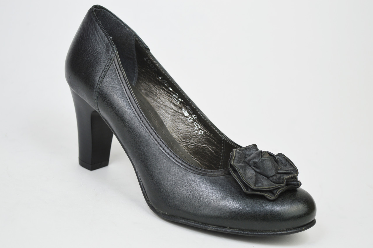 Туфлі з шкіряним квіткою Marco 1907 36 Чорні шкіра