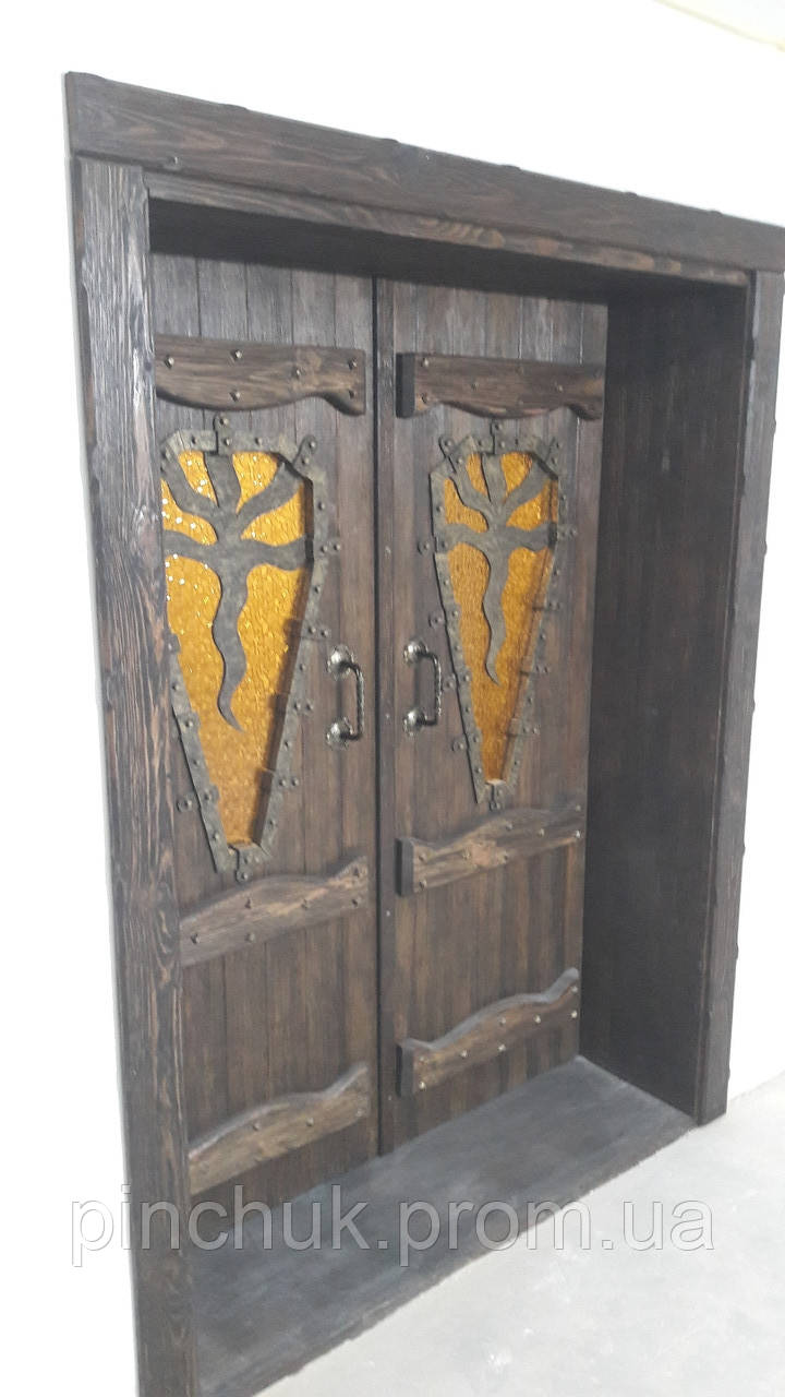 Деревянные двери под старину " Замок 3" в бильярдную. С устарением.. - фото 2 - id-p1322123769