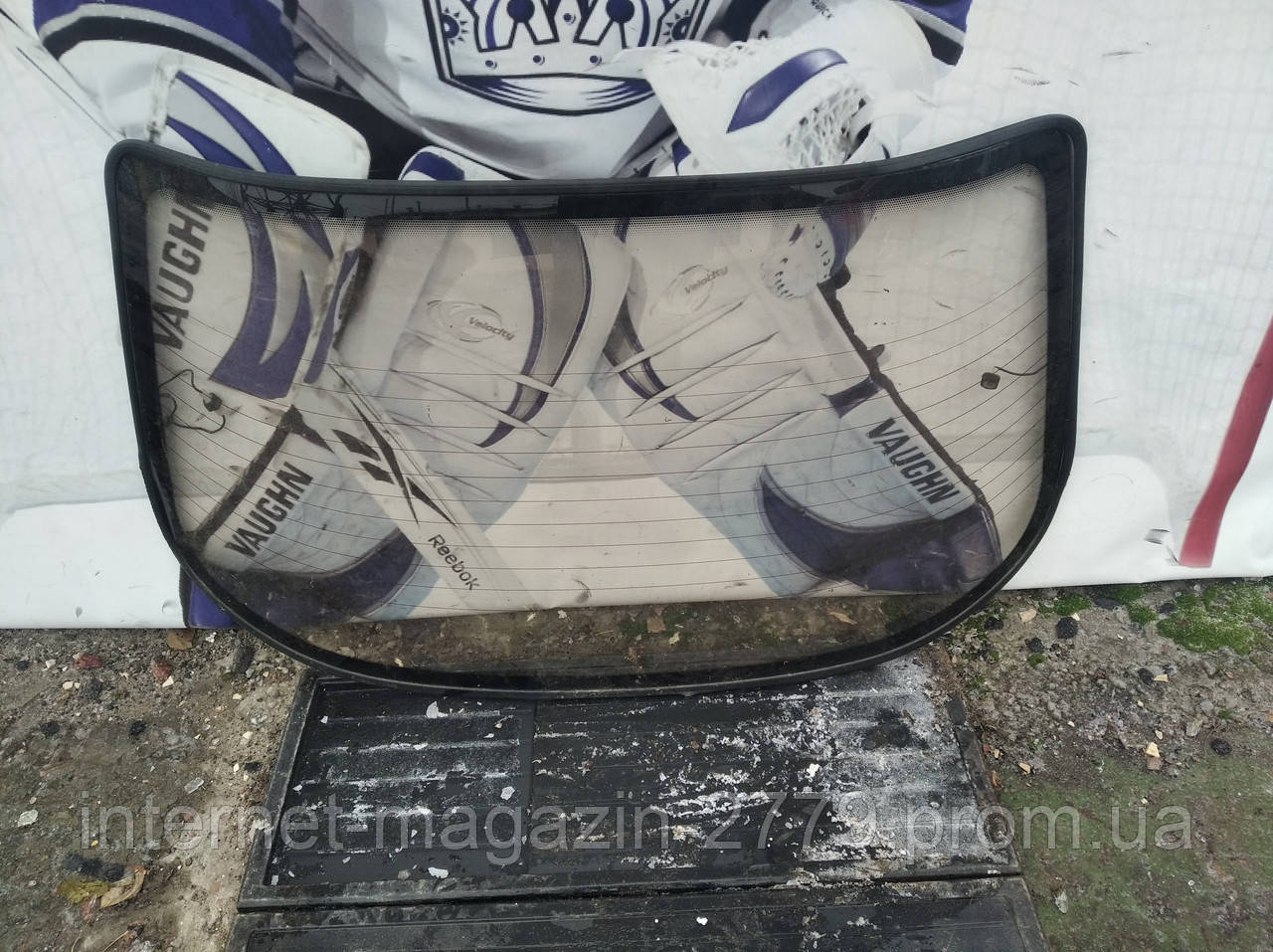 Скло заднє з обігрівом MB962964 993870 Galant 93-96 r.  5k Mitsubishi, фото 1