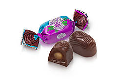 Фрукти в шоколаді "Виноград заспиртований у шоколаді"