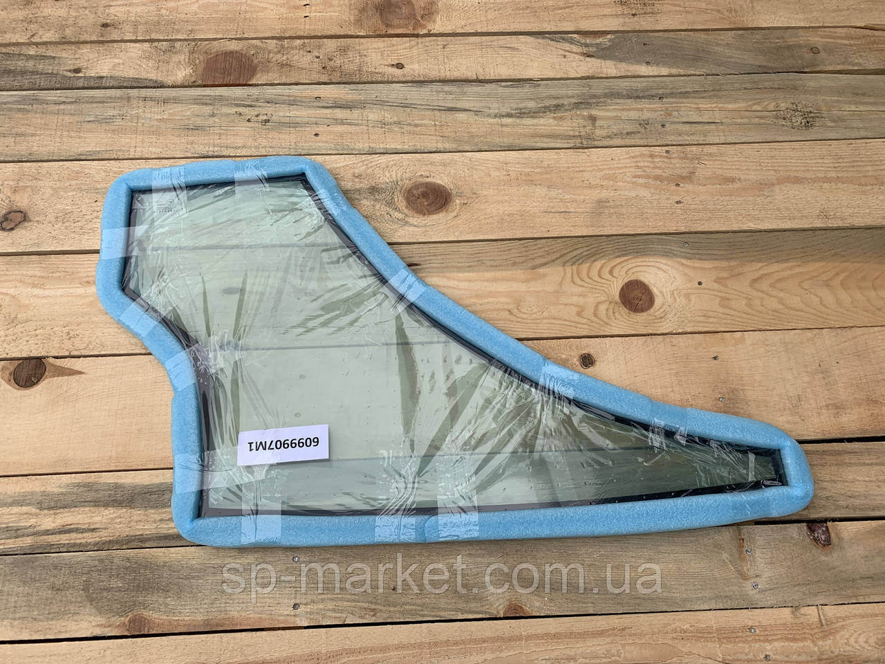 Скло правих дверей Terex, Case 6099907M1, фото 1