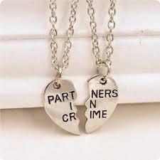 Парные подвески для влюбленных Partners In Crime две половинки сердца