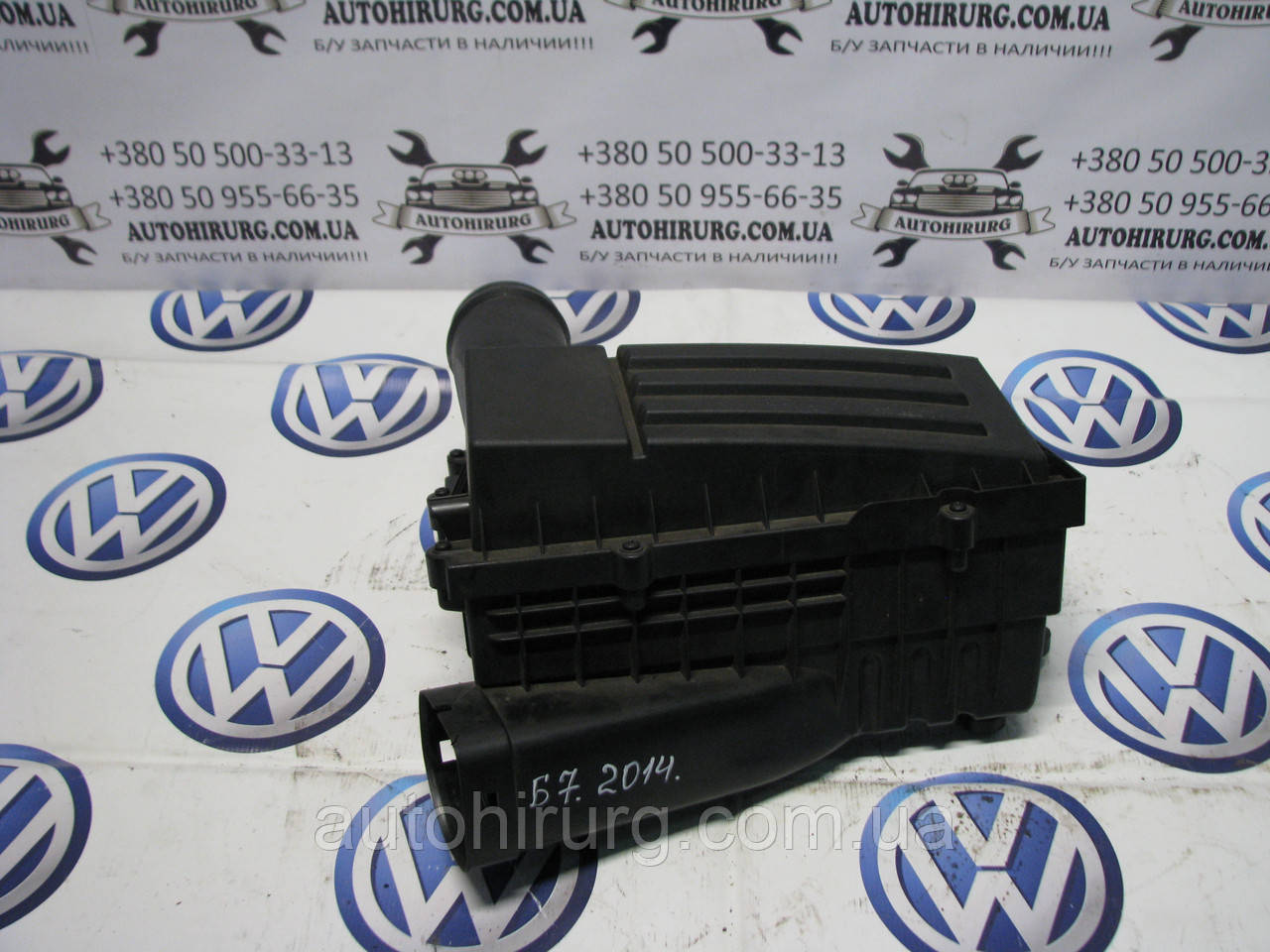 Корпус повітряного фільтра Volkswagen Passat B7 USA (5C0129607 / 5C0129620)